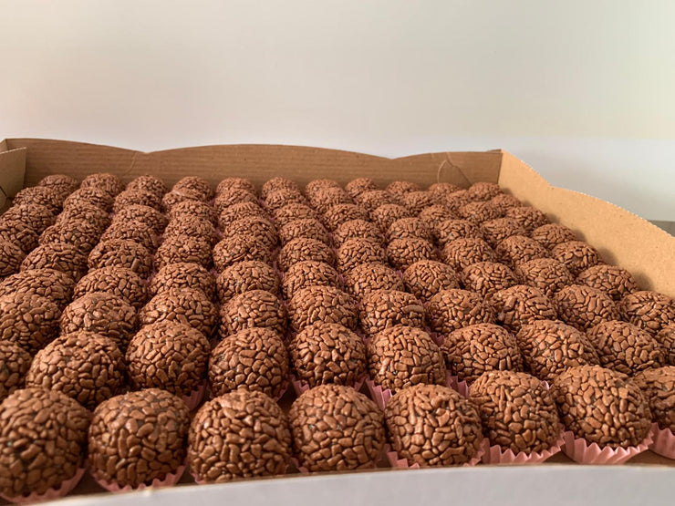 Chocolate Bites (Brigadeiros)